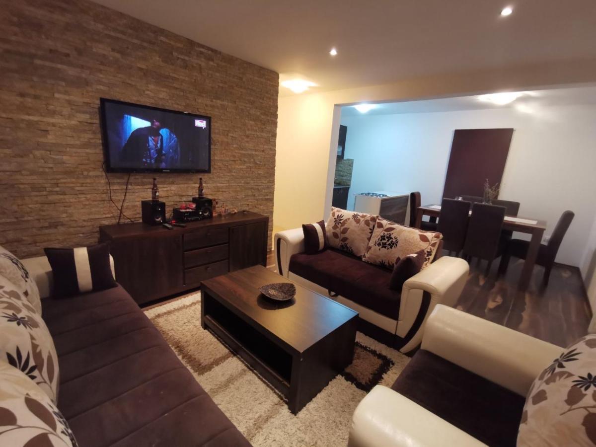 Vikendica Lesic Villa Cortanovci Ngoại thất bức ảnh